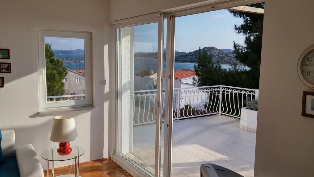 Apartment Helena Tribalj Δωμάτιο φωτογραφία